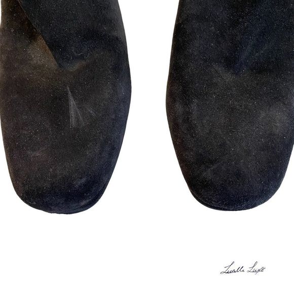 Dark Knight: Prada suede ankle boots. Made in Italy - Picture 11 of 15